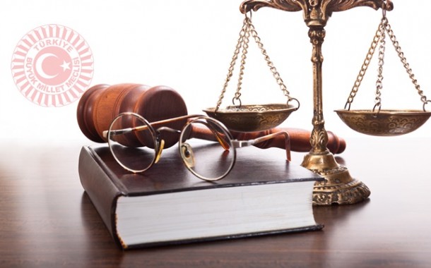 7352 sayılı VUK ile Kurumlar Vergisi Kanununda Değişiklik Yapılmasına Dair Kanun yayımlandı